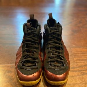 Nike air foamposites size 15